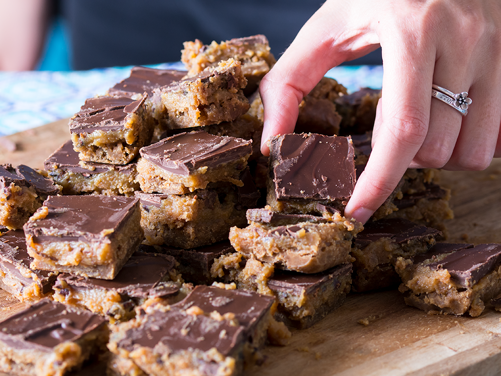 Caramel & Cacao Nib Shortbread